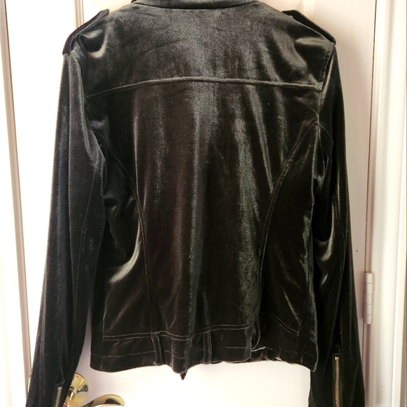 Velvety luxurious Jacket - Picture 6 of 7